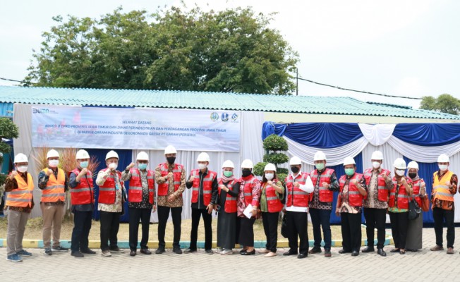 Kunjungan Kerja Komisi B DPRD Jatim dan Disperindag Jatim di Pabrik Segoromadu Gresik PT Garam