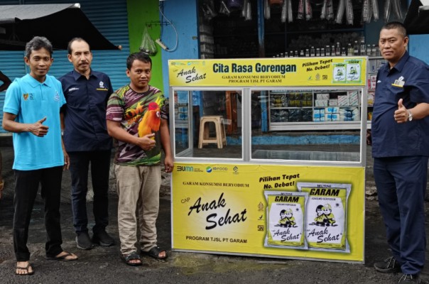 PT Garam Salurkan Bantuan Rombong untuk Pelaku UMKM di Wilayah Pemasaran Yogyakarta