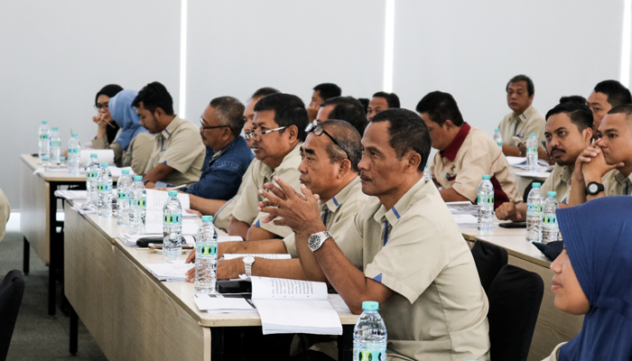 Pelatihan dan Sosialisasi SOP Pengadaan Barang Jasa PT Garam